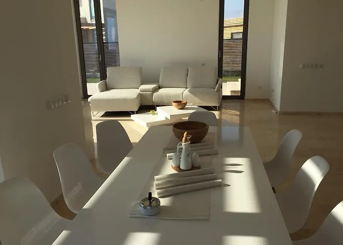 Вилла Cape Vergoti Лозенец